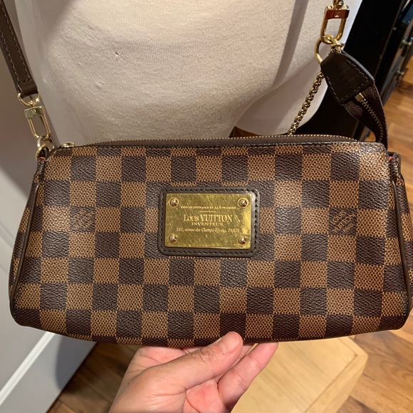 Louis Vuitton Handbags - SOLD 🔥HOT ITEM🔥Louis Vuitton Eva clutch DE